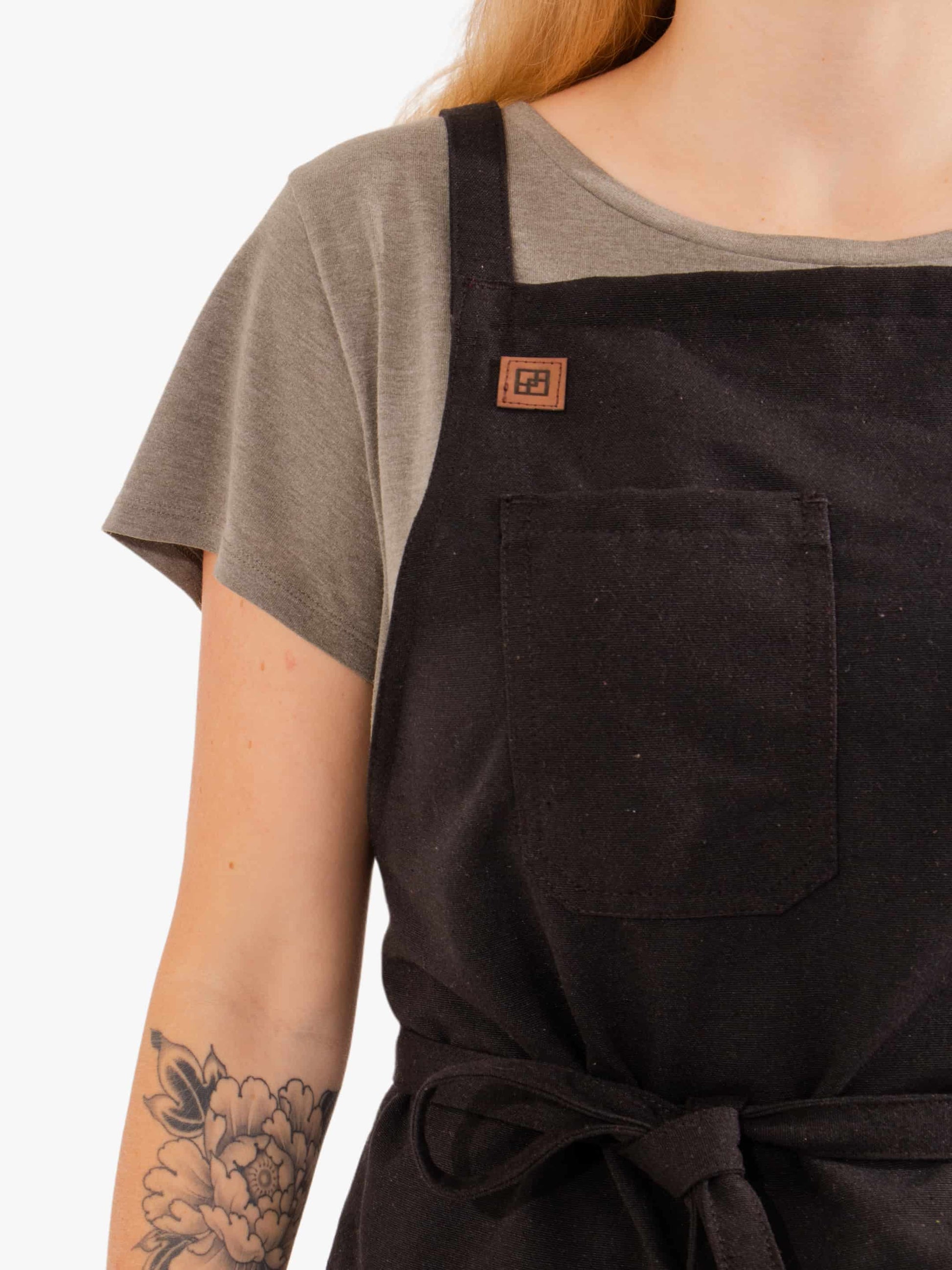 Blackcurrant Black -- Eco-friendly cooking apron